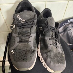 On Running Black and Gray Men's Athletic Running Shoes